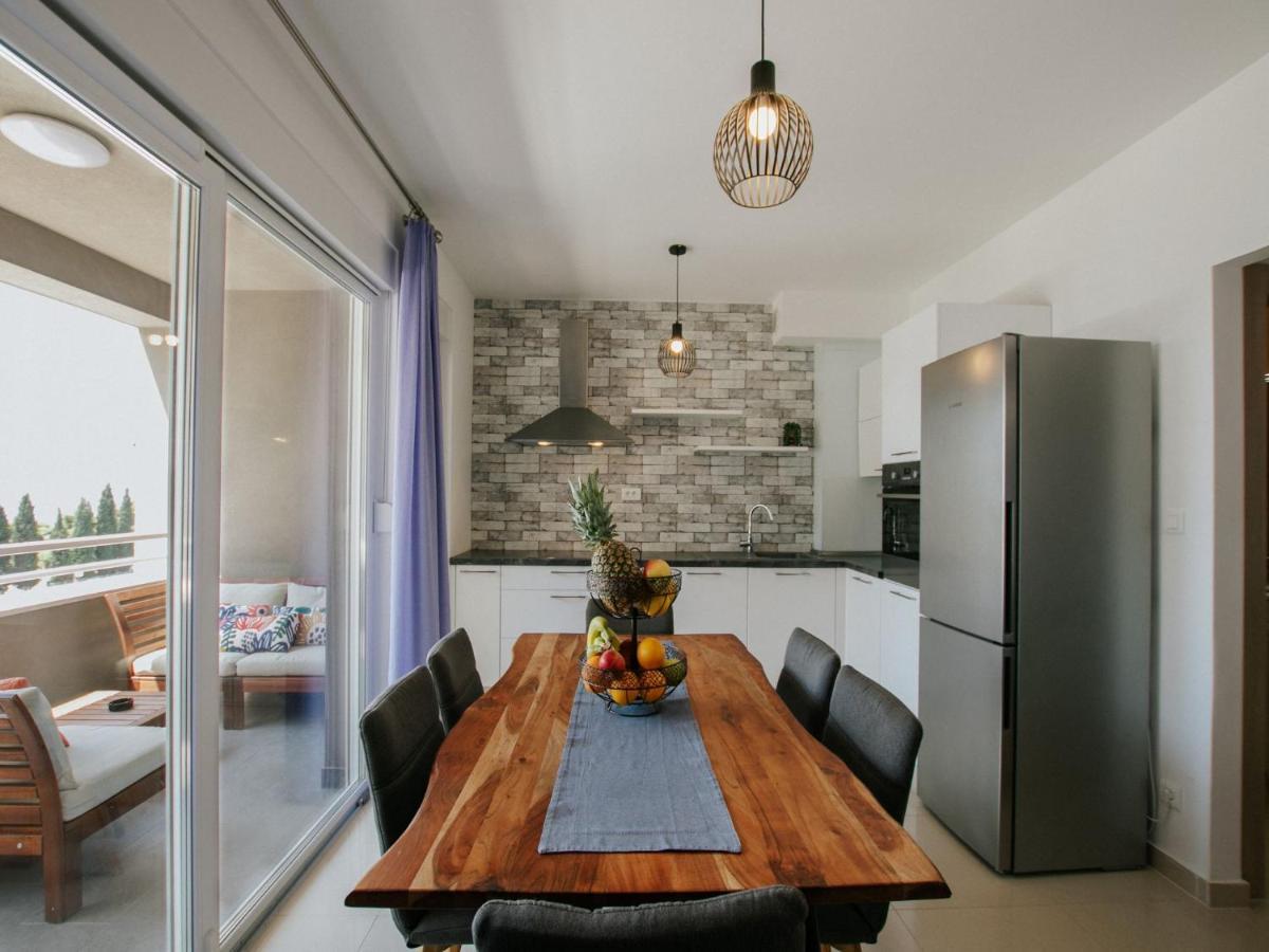 טרוגיר Luxury Apartment Di מראה חיצוני תמונה