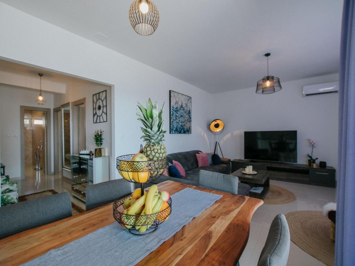 טרוגיר Luxury Apartment Di מראה חיצוני תמונה